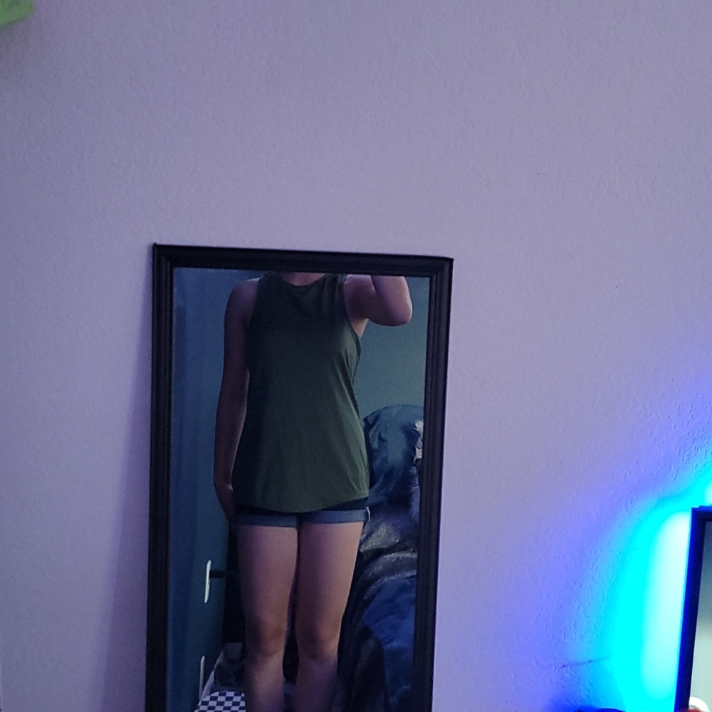 Crossover tank top